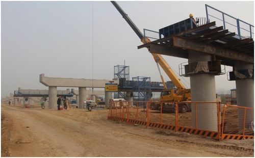 河南省普通公路水路建設(shè)項(xiàng)目拼搶開(kāi)門紅 全力推進(jìn)工程施工