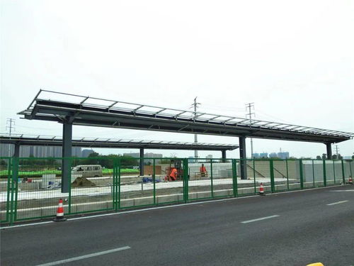 成都蜀都大道東軸線新建BRT快速公交站點(diǎn)施工實(shí)景（上篇） 工程建設(shè)進(jìn)展與現(xiàn)場(chǎng)觀察